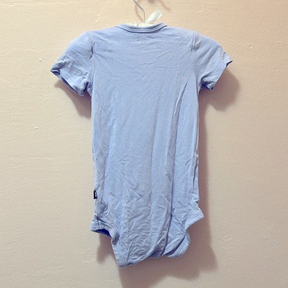 Kyte Short Sleeve in Lilac 3-6m - Picture 3 of 3